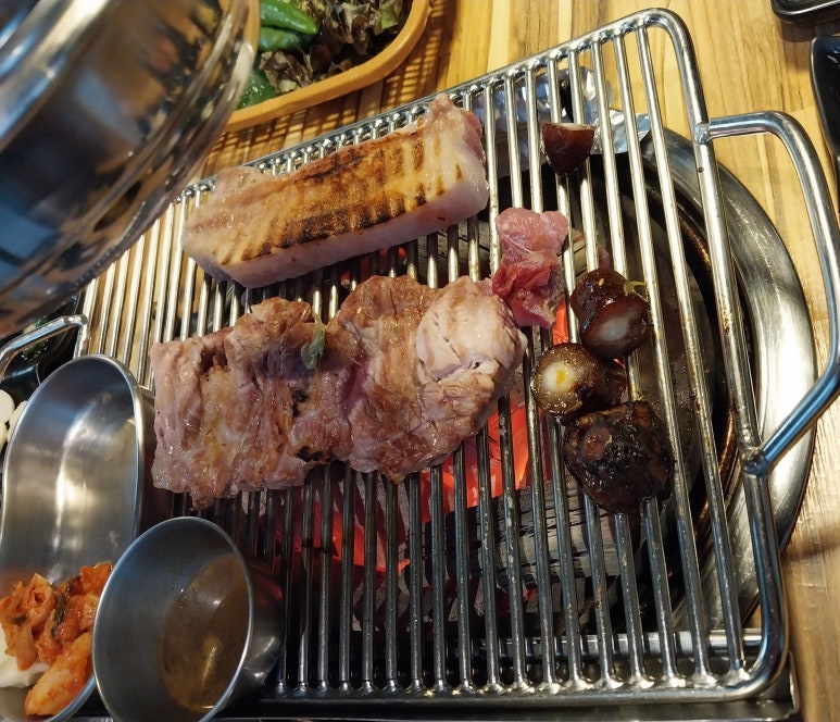 884숯불낭만돼지 이미지