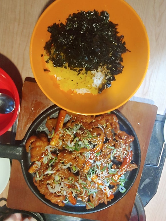 닭발싸롱가음정점 이미지