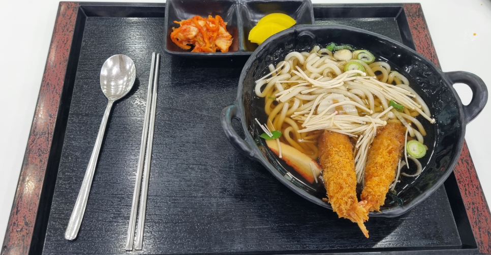 윤이엔지 이미지