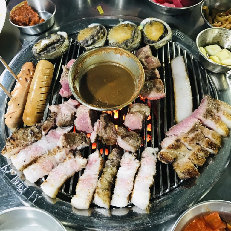 호끌락옥상달빛 이미지