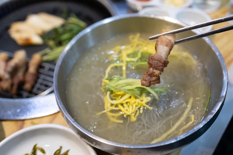 광명철산역2호맛찬들왕소금구이 이미지
