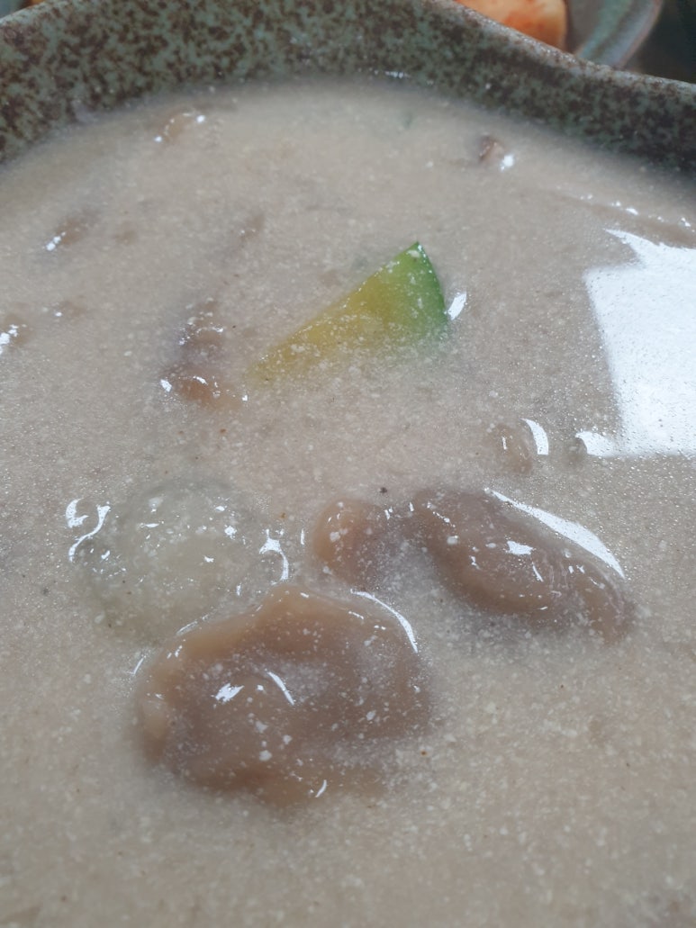 슬기둥도토리수제비 이미지