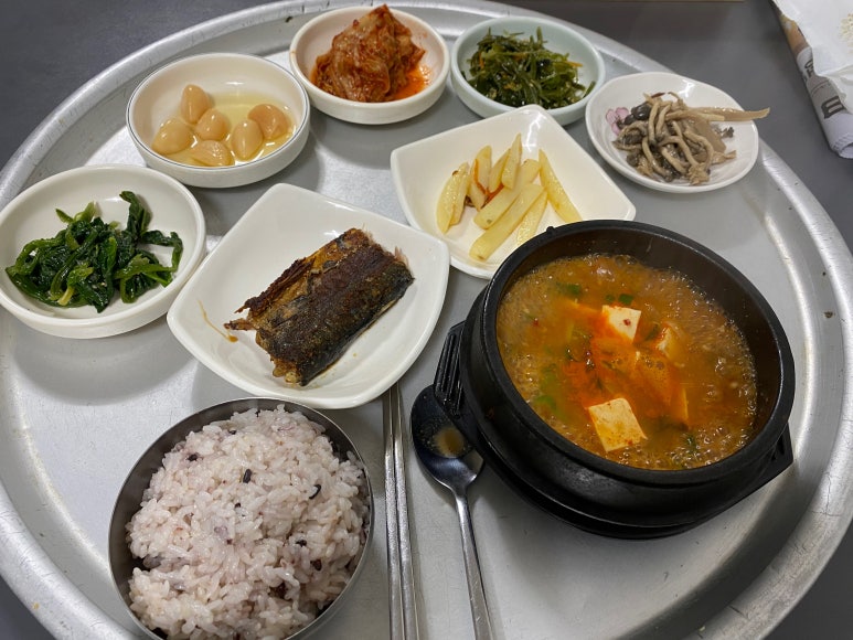 먹쇠식당 이미지