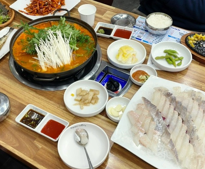 청춘종합어시장 이미지