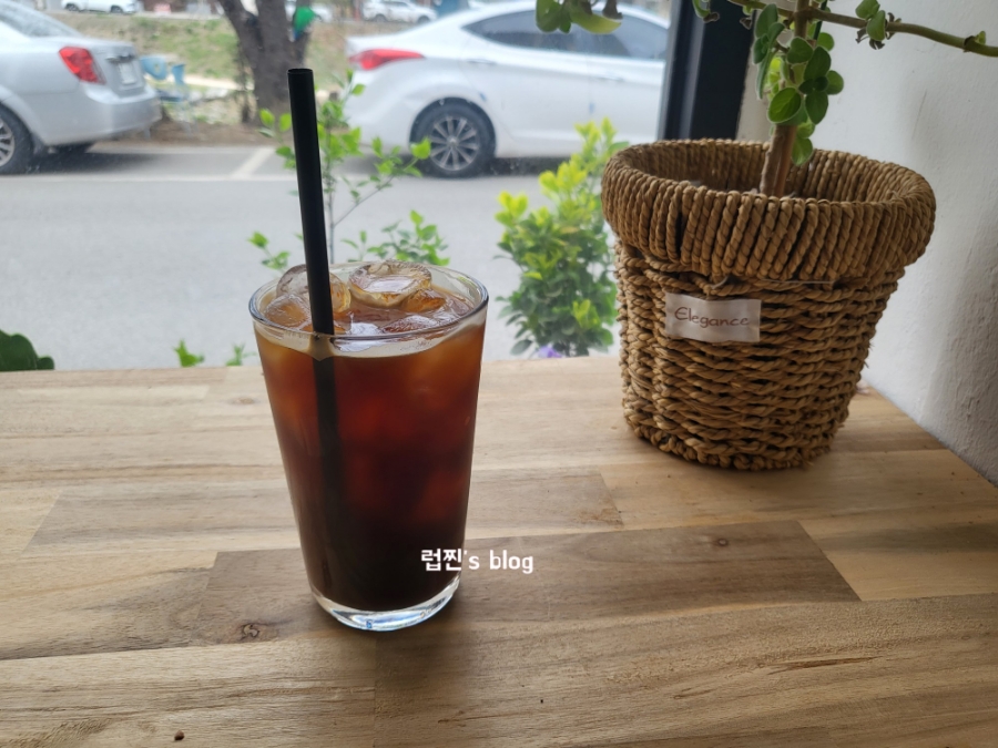 봉방커피 이미지