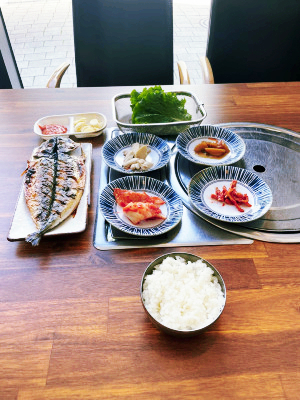 제육신화 이미지