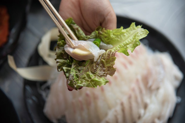 총각과바다 이미지