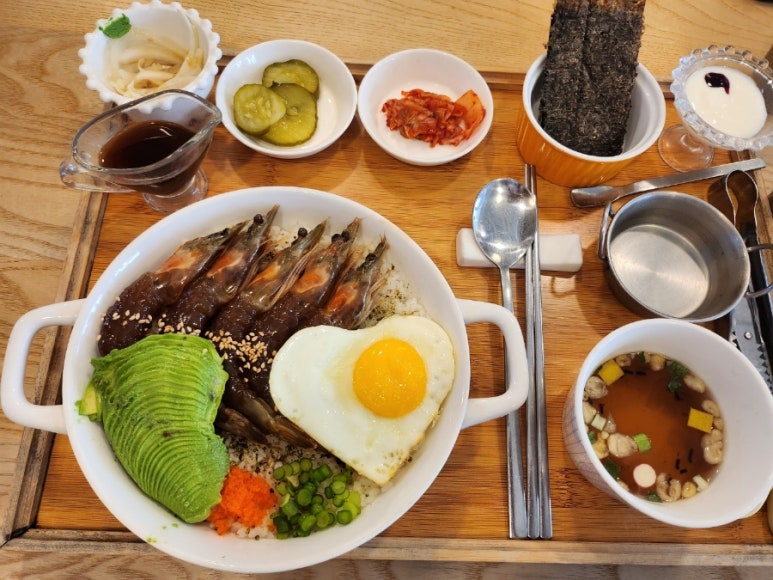 디오테이블 이미지