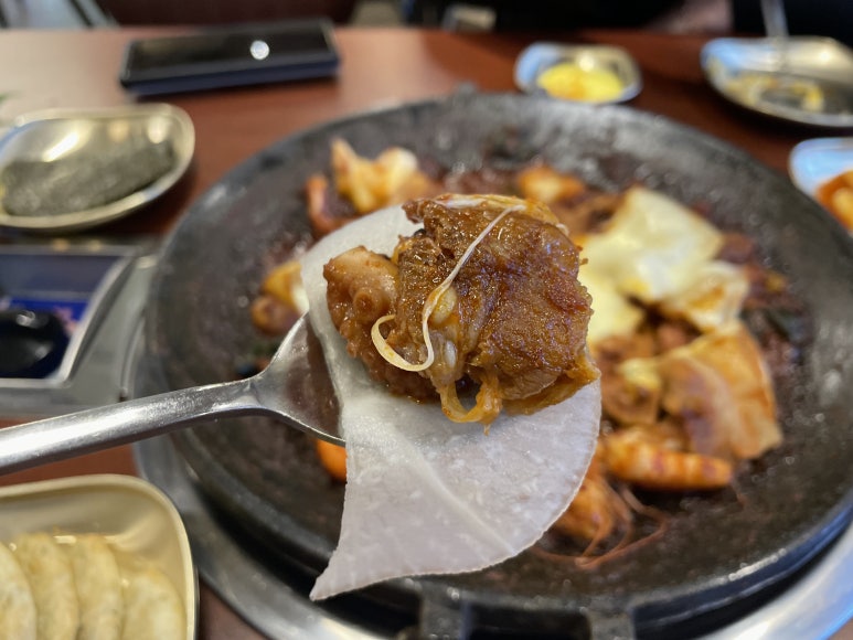 황금쭈꾸미집 이미지