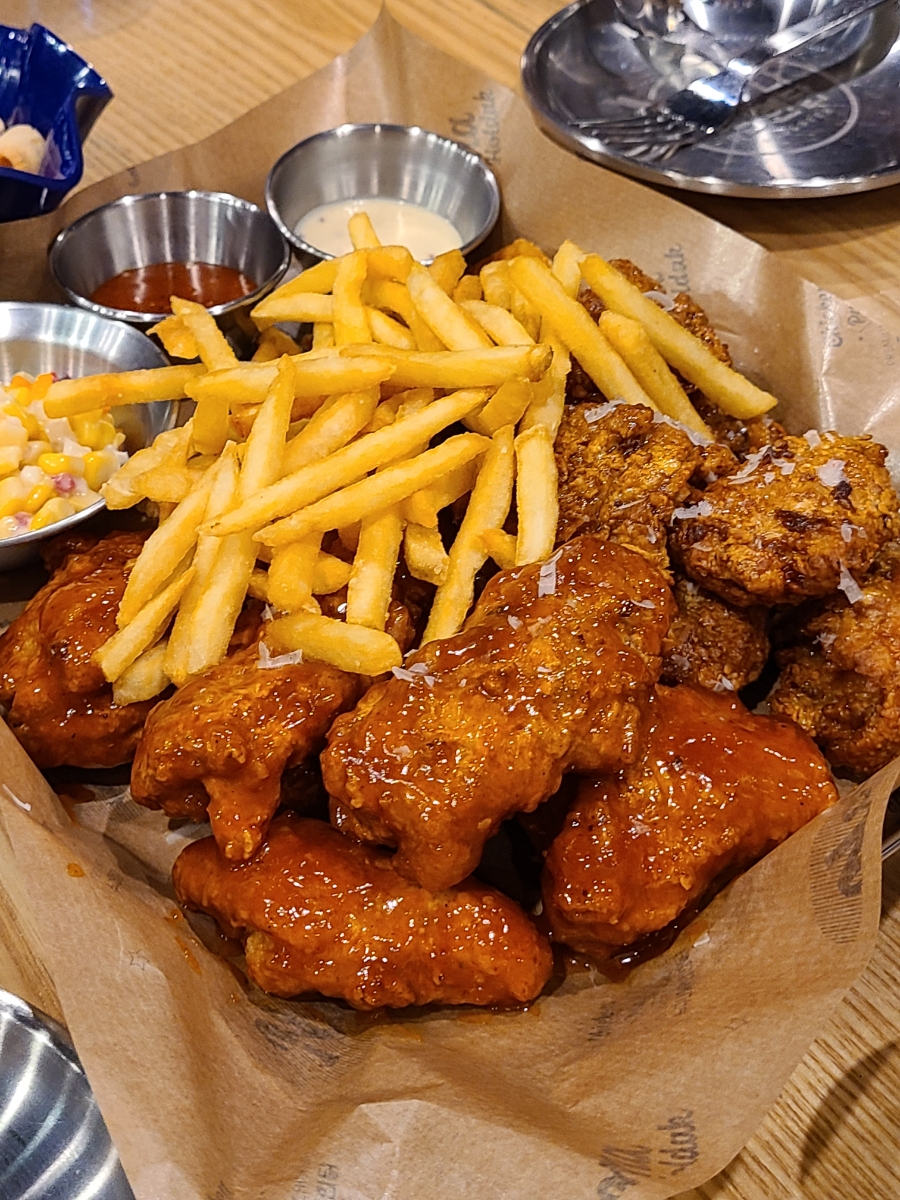누구나홀딱반한닭송탄역점 이미지