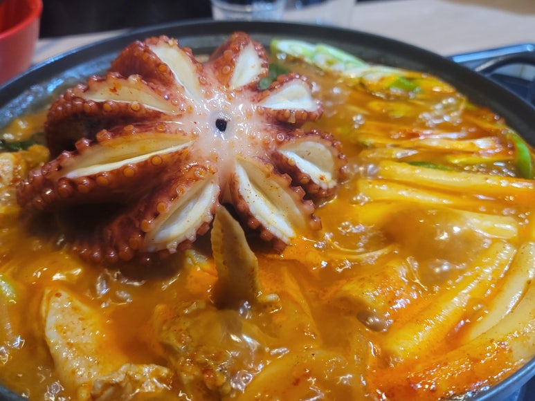 닭발싸롱가음정점 이미지