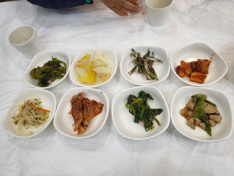 한끄니 이미지