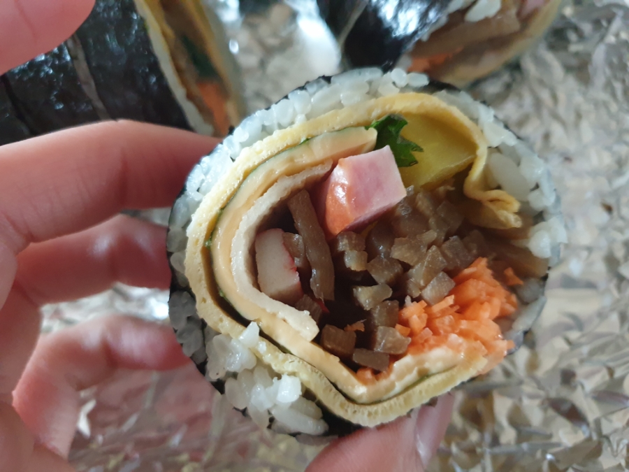우주김밥 이미지