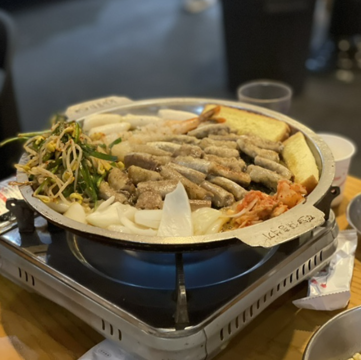 달팽이가 그린 집 이미지
