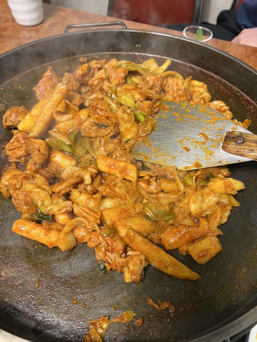 닭갈비와지짐이 이미지