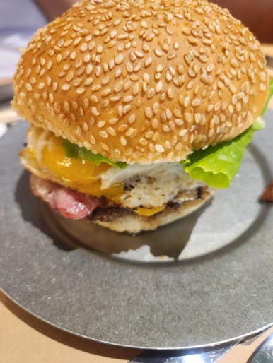 패티바이번 안성점 이미지