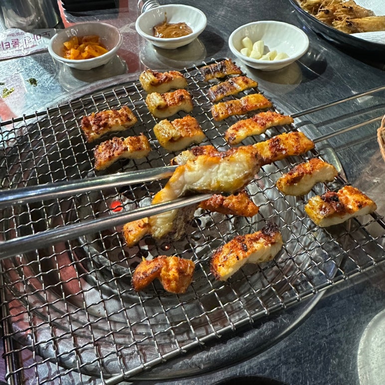 신신숯불산곰장어아나고막창 이미지