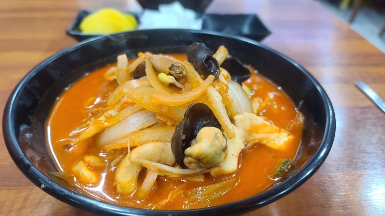박상봉해물짬뽕 이미지