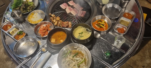 꼼장어와뒷고기포차 이미지