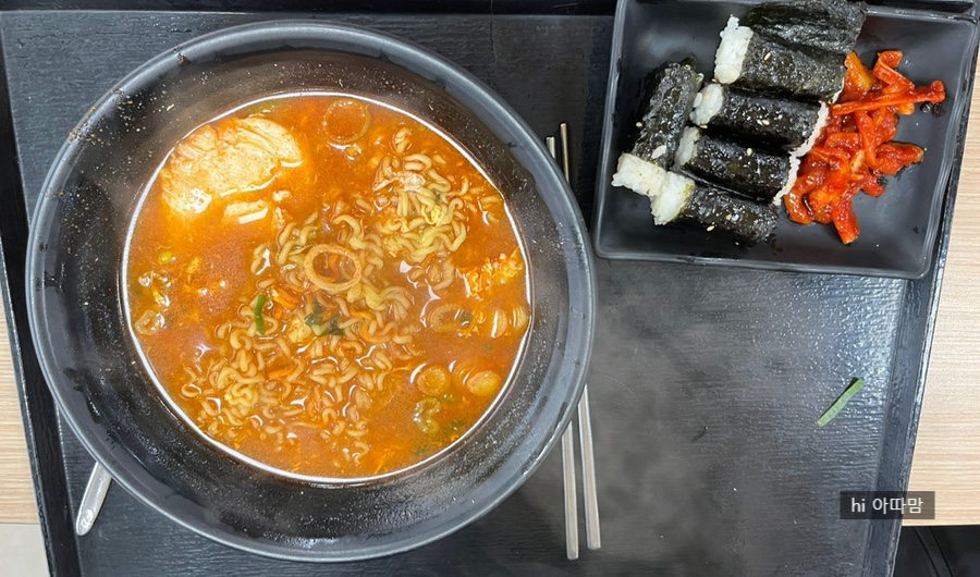 서해안카센타 이미지
