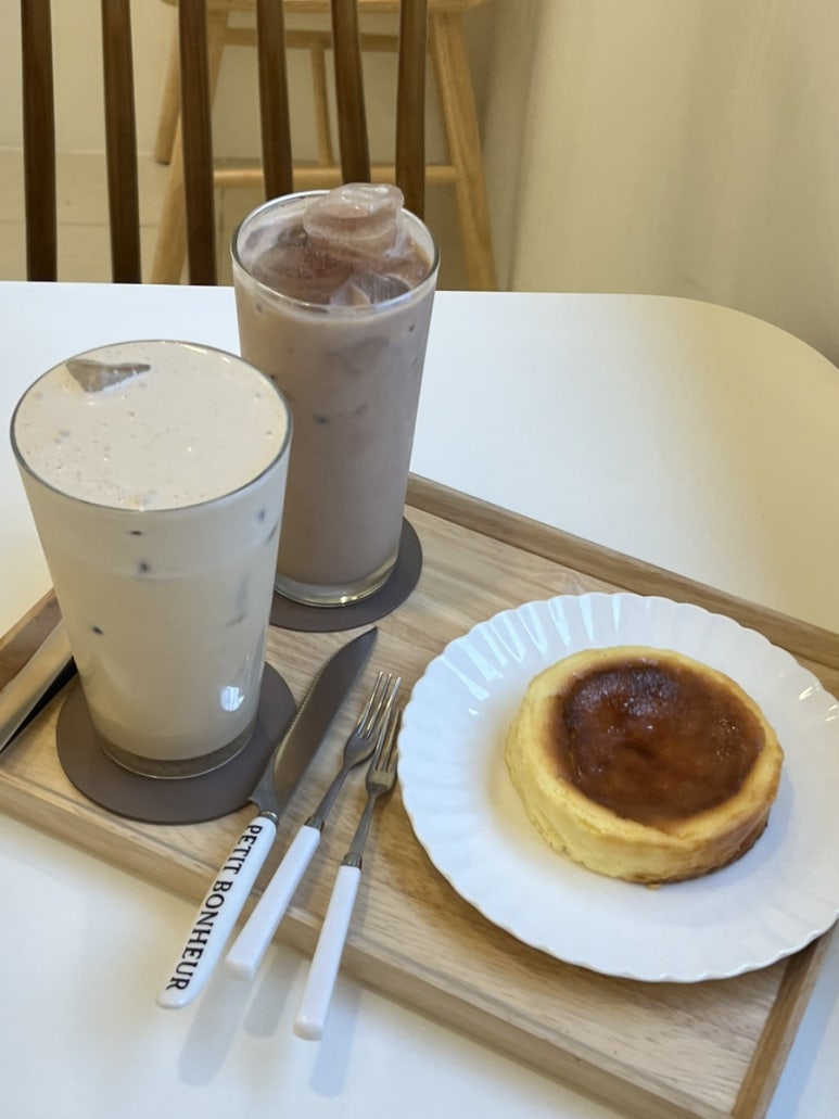 카페103 이미지