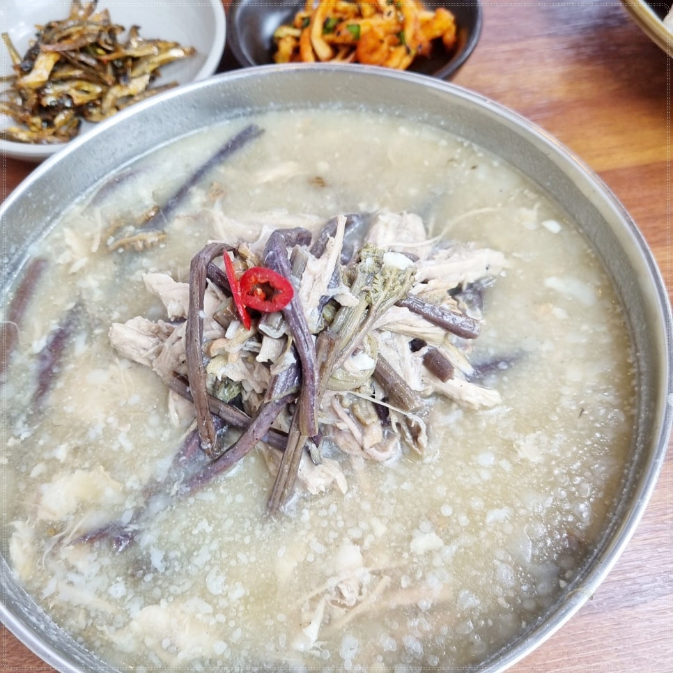 제주접작뼈국 이미지