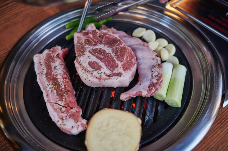 돈육몽 이미지