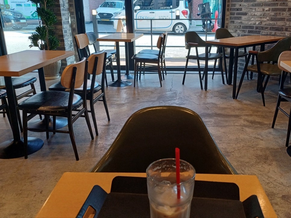 카페 리버스(Cafe Reverse) 이미지