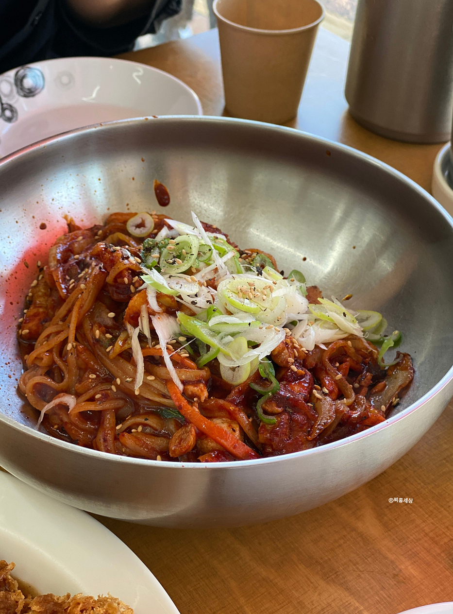 이향연우동돈까스제육 이미지