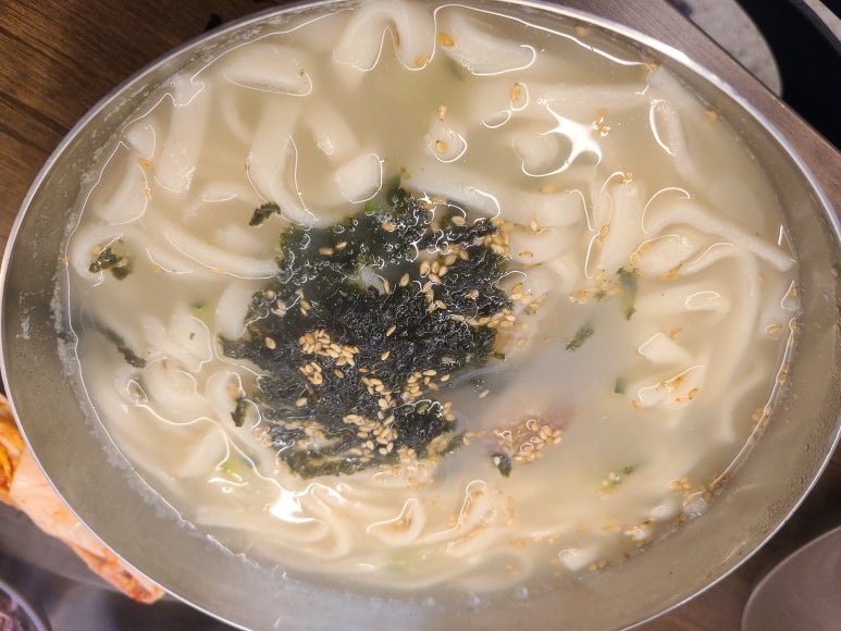 임지훈의 시골생고기 이미지