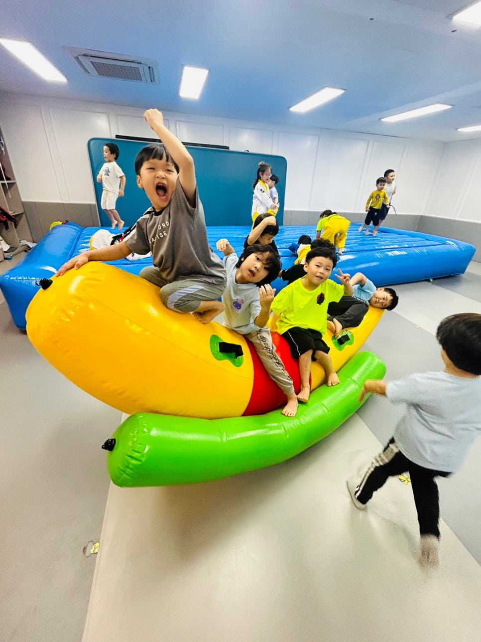숲속아일랜드유치원 이미지
