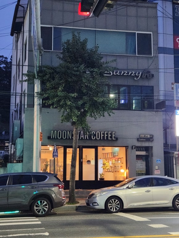 문스타커피 이미지