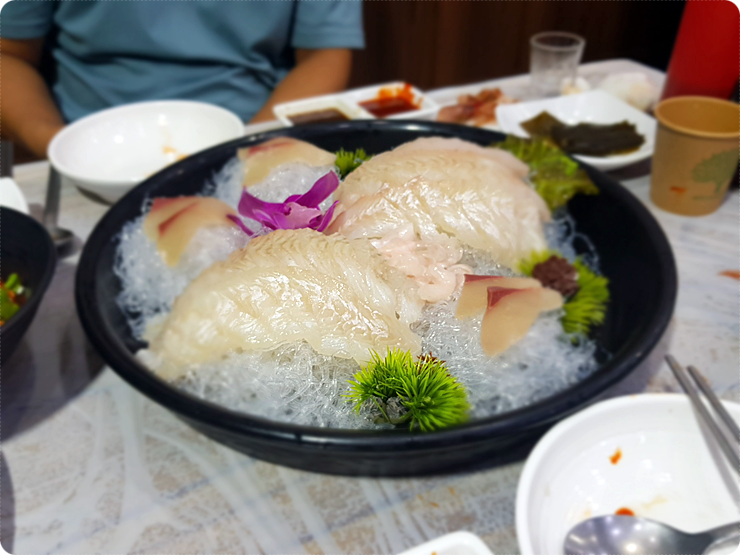부부활어회센터 이미지