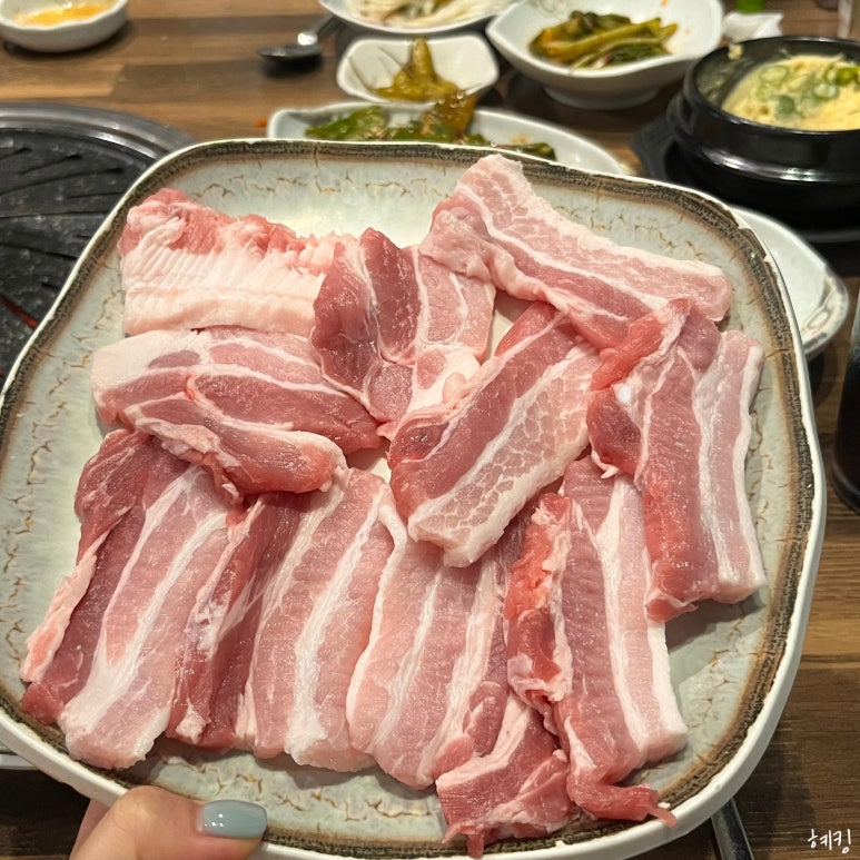 먹뱅이한우본관 이미지