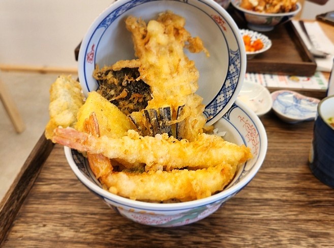 비니루텐동 이미지