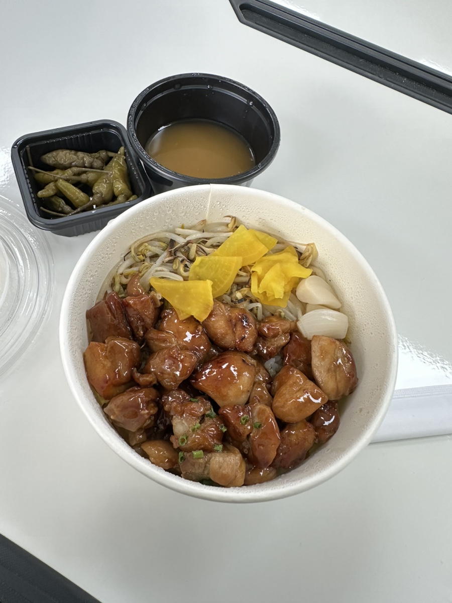 학교급식 개미 이미지