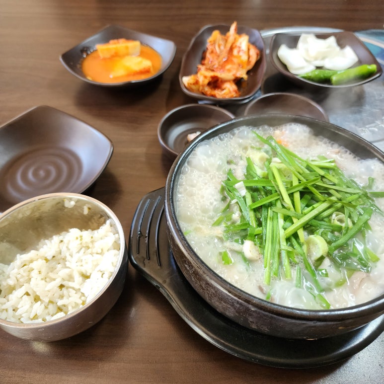 한뚝배기순댓국 이미지