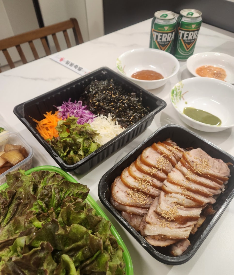 일봉족발 이미지