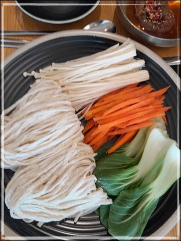 명품해물칼국수 이미지