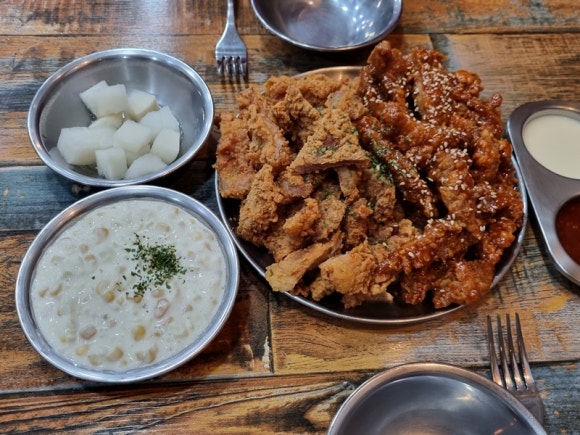 깡돼후깡통시장돼지후라이드 이미지