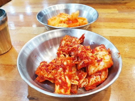 엄마국밥 이미지