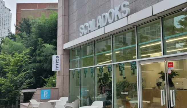 스칼라독스 이미지