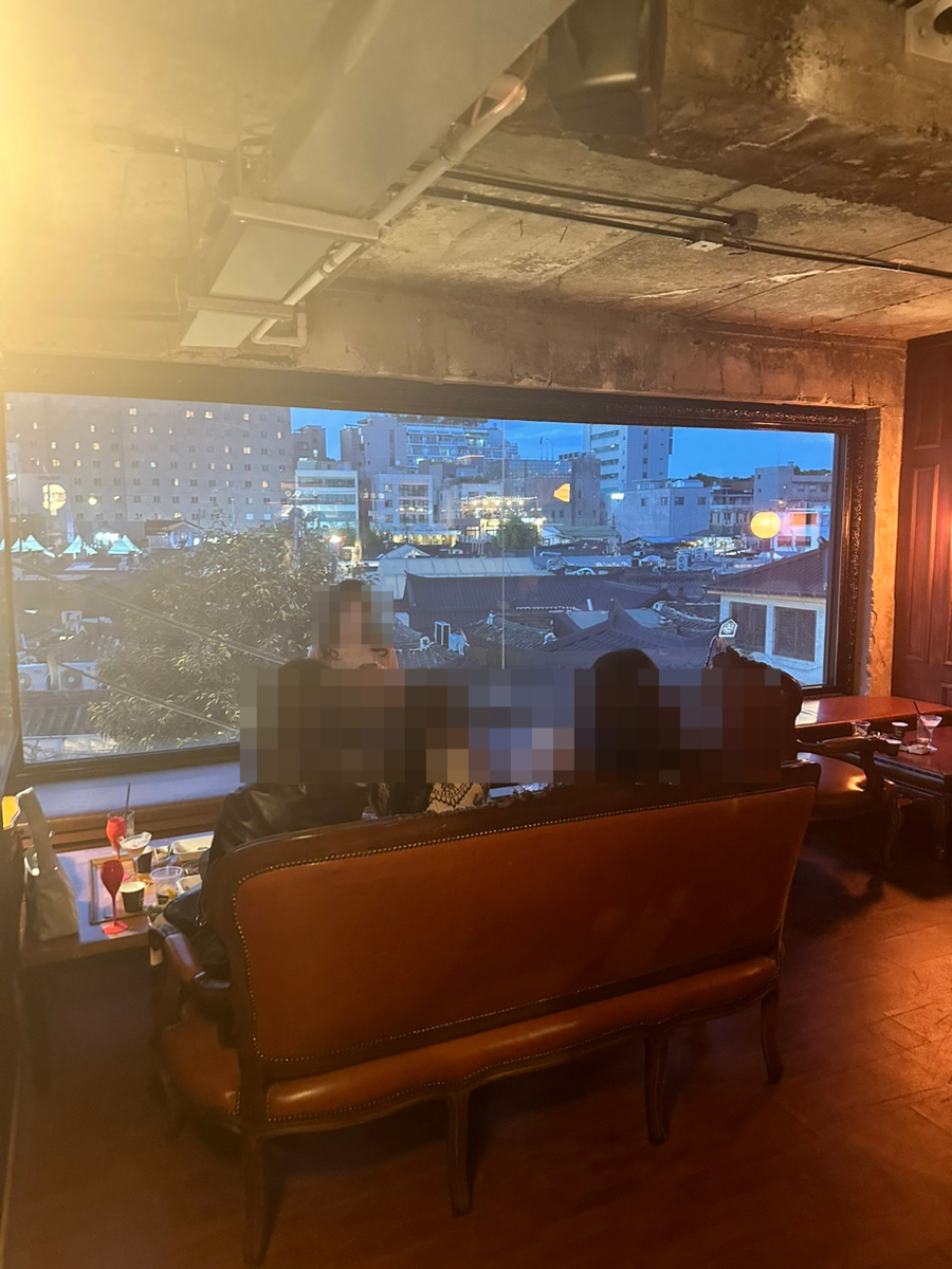 올드앤뉴빈티지 이미지