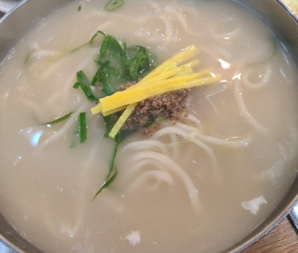청와삼대칼국수 이미지