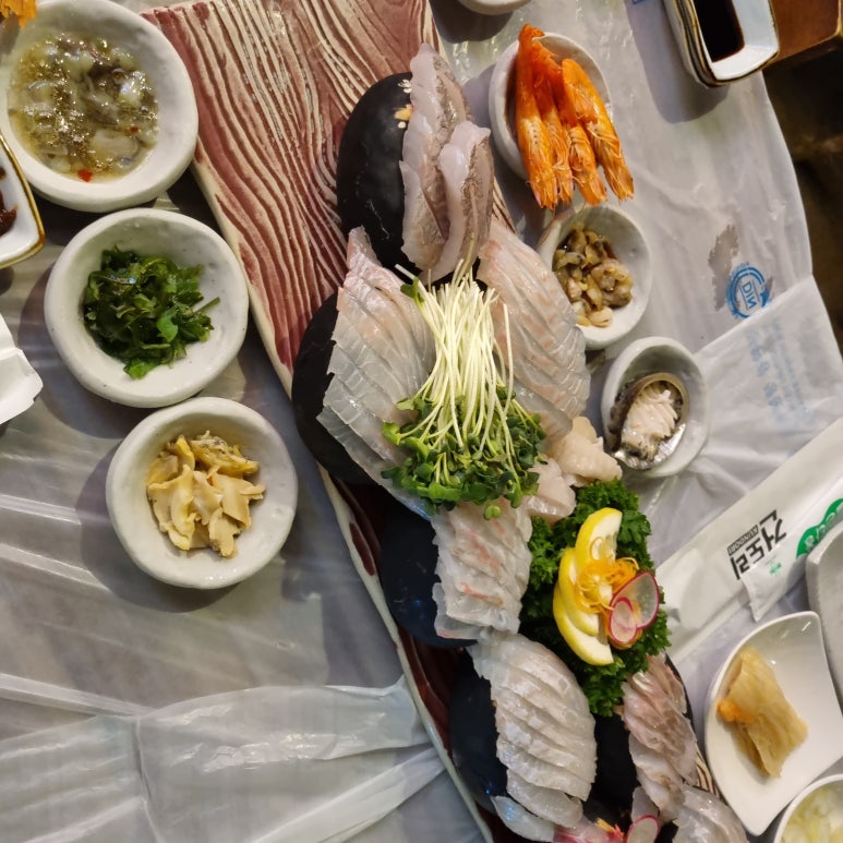 건도리횟집 이미지