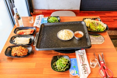 윤가네흑돼지대패삼겹살제주함덕흑돼지 이미지