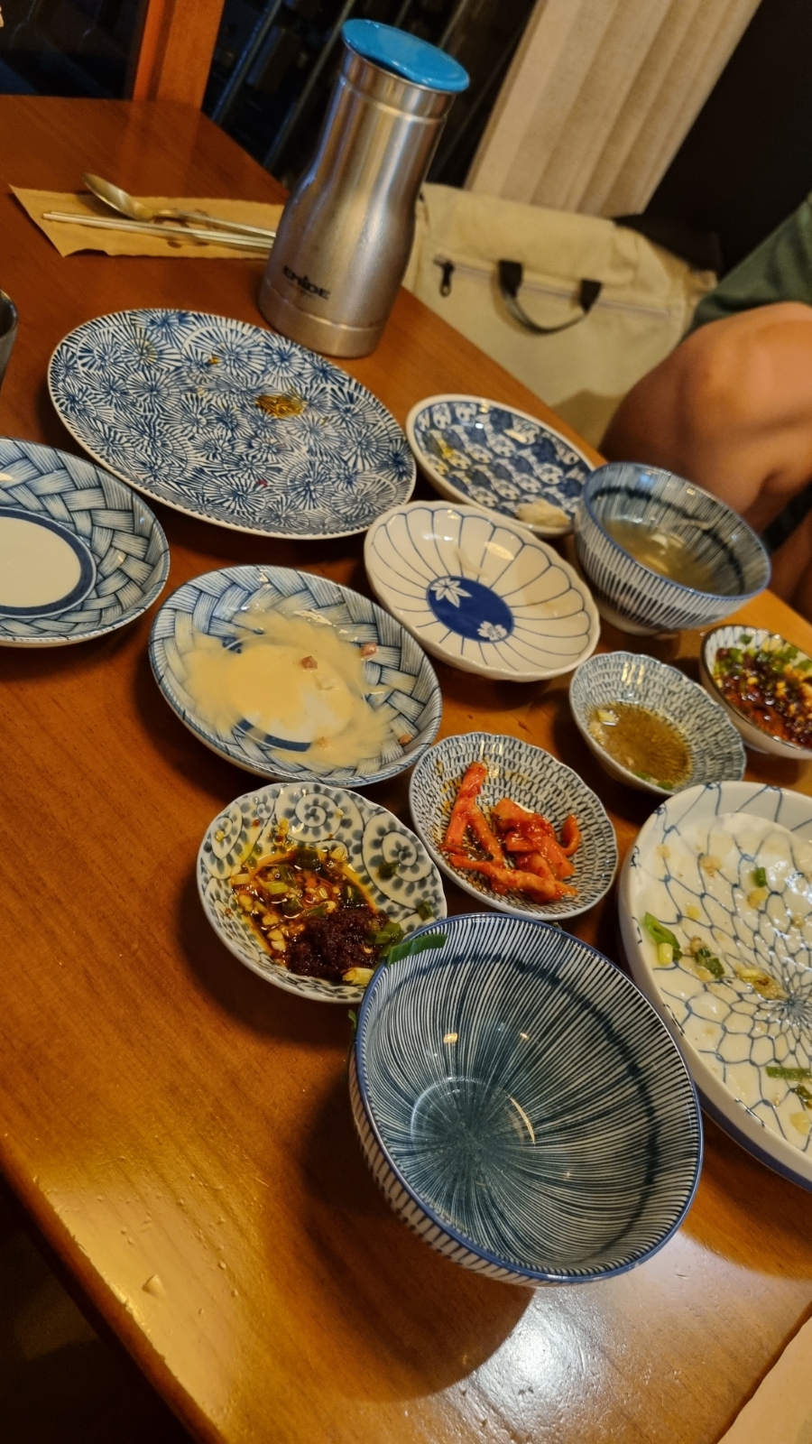 백석뭉티기 이미지