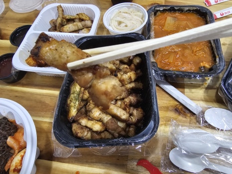 숯불에구웠삼겹 이미지
