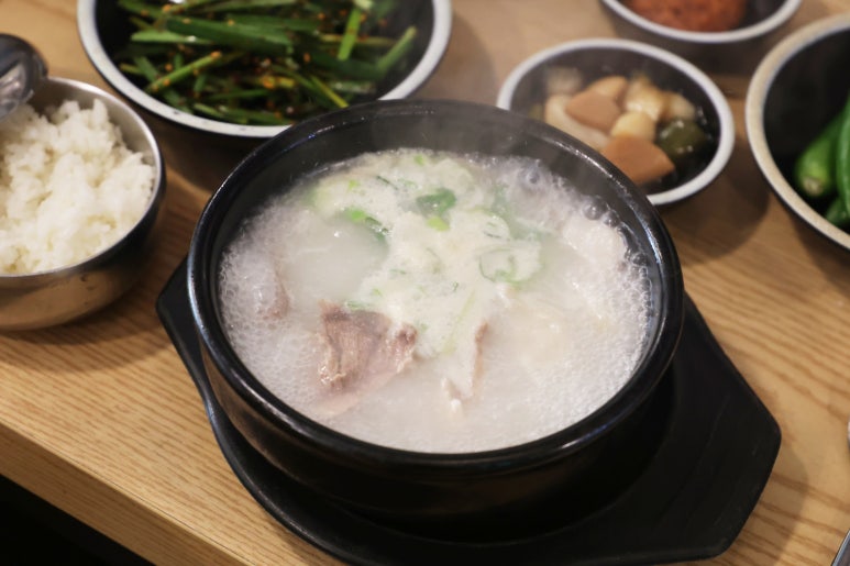 오륙도국밥 이미지