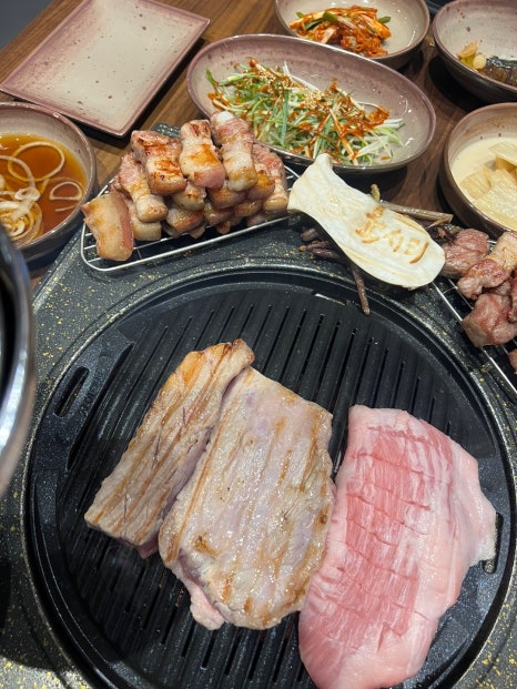 육시리커낼에비뉴점 이미지